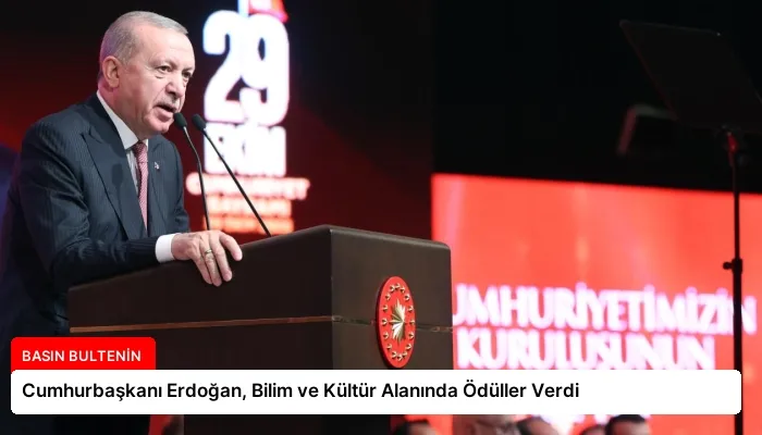 Cumhurbaşkanı Erdoğan, Bilim ve Kültür Alanında Ödüller Verdi